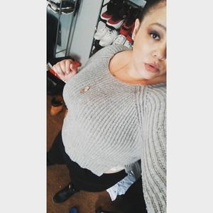 Meet your Posher, Candace